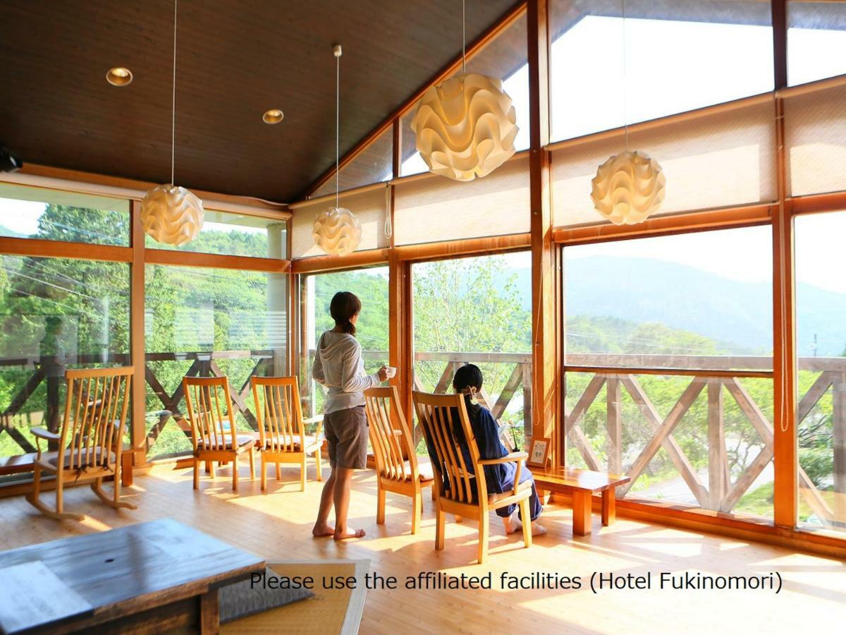 Tokonamiso Hotel Nagiso Luaran gambar